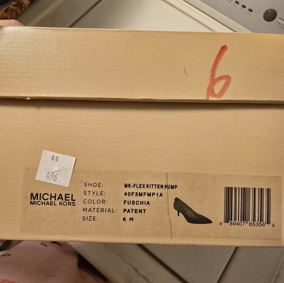 Michael Kors Women's Pink Pumps Size 6.5 And 6 - Picture 8 of 8